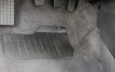 Toyota Corolla, 2003 год, 570 000 рублей, 25 фотография