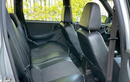 Chevrolet Niva I рестайлинг, 2012 год, 650 000 рублей, 17 фотография