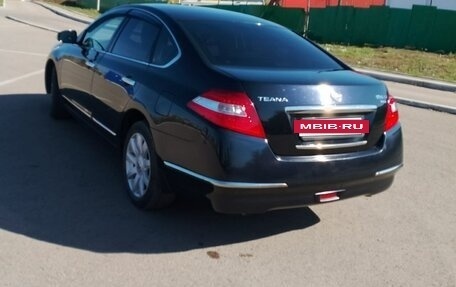 Nissan Teana, 2011 год, 900 000 рублей, 2 фотография
