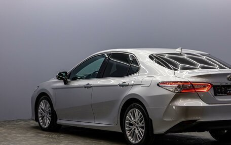 Toyota Camry, 2019 год, 2 345 000 рублей, 8 фотография
