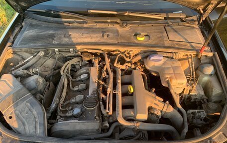 Audi A4, 2002 год, 370 000 рублей, 11 фотография
