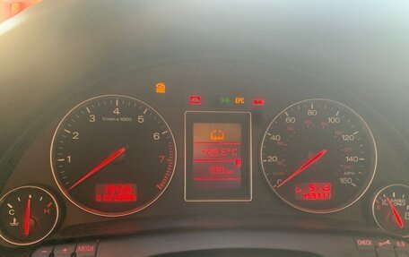 Audi A4, 2002 год, 370 000 рублей, 12 фотография