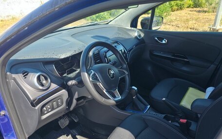 Renault Kaptur I рестайлинг, 2020 год, 1 650 000 рублей, 4 фотография