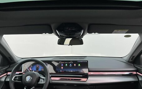BMW 5 серия, 2025 год, 8 190 000 рублей, 7 фотография