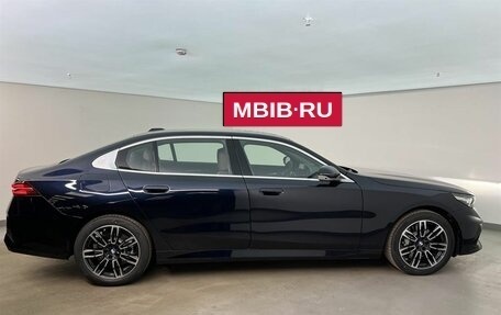 BMW 5 серия, 2025 год, 8 190 000 рублей, 5 фотография