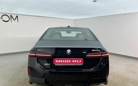BMW 5 серия, 2025 год, 8 190 000 рублей, 6 фотография