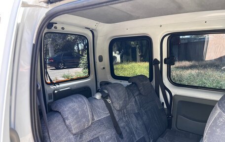 Renault Kangoo II рестайлинг, 2004 год, 490 000 рублей, 16 фотография