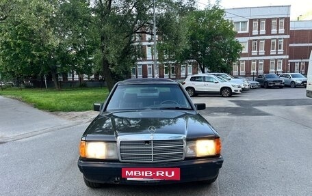 Mercedes-Benz 190 (W201), 1985 год, 165 000 рублей, 2 фотография