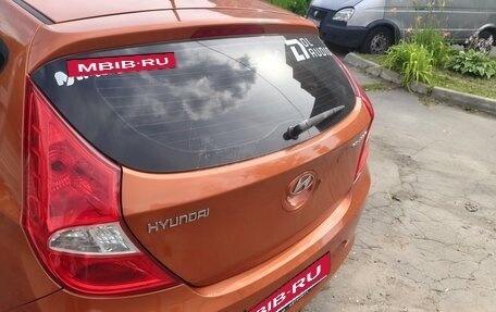 Hyundai Solaris II рестайлинг, 2015 год, 850 000 рублей, 5 фотография