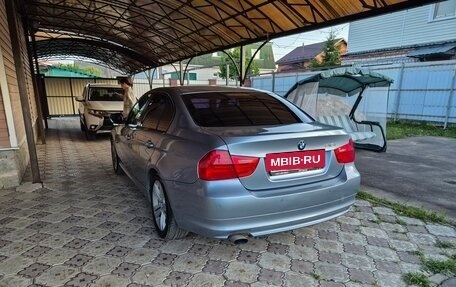 BMW 3 серия, 2011 год, 1 170 000 рублей, 2 фотография
