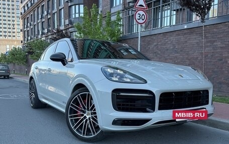 Porsche Cayenne III, 2022 год, 14 300 000 рублей, 2 фотография