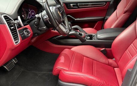 Porsche Cayenne III, 2022 год, 14 300 000 рублей, 15 фотография