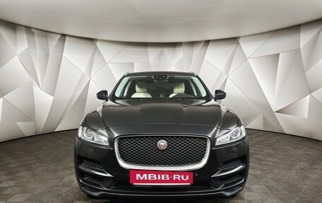 Jaguar F-Pace, 2017 год, 2 199 000 рублей, 6 фотография