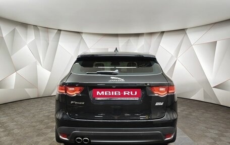 Jaguar F-Pace, 2017 год, 2 199 000 рублей, 7 фотография