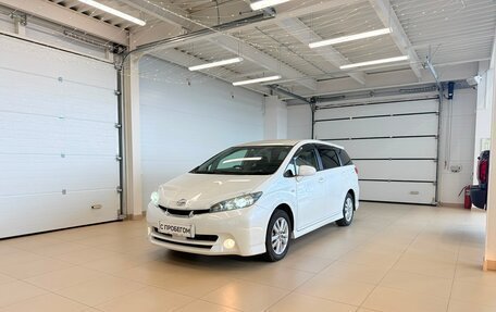 Toyota Wish II, 2011 год, 1 399 000 рублей, 2 фотография