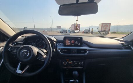 Mazda 6, 2017 год, 2 090 000 рублей, 15 фотография