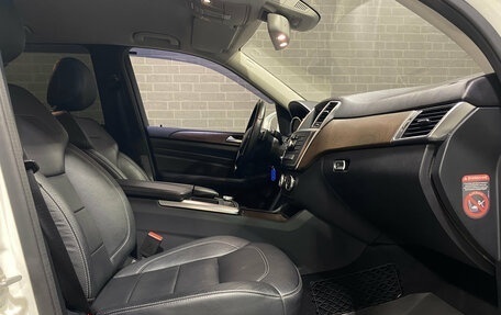 Mercedes-Benz M-Класс, 2015 год, 2 830 000 рублей, 10 фотография