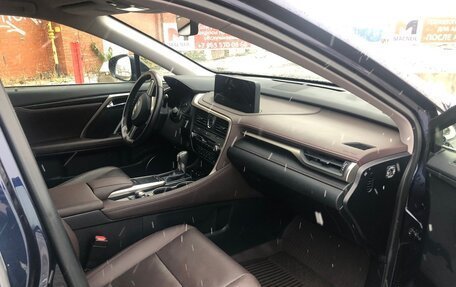 Lexus RX IV рестайлинг, 2021 год, 5 500 000 рублей, 4 фотография