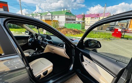 BMW 3 серия, 2019 год, 1 935 000 рублей, 13 фотография