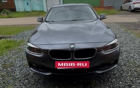 BMW 3 серия, 2019 год, 1 935 000 рублей, 21 фотография