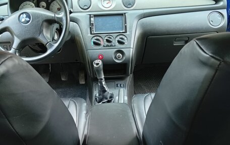 Mitsubishi Outlander III рестайлинг 3, 2007 год, 600 000 рублей, 10 фотография