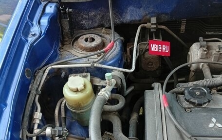 Mitsubishi Outlander III рестайлинг 3, 2007 год, 600 000 рублей, 14 фотография