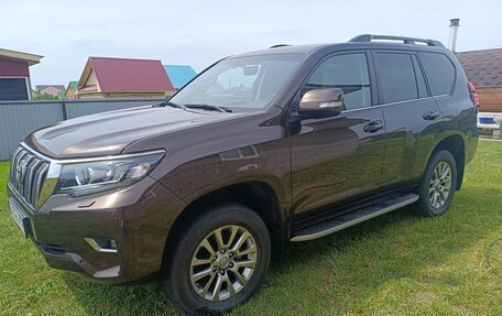 Toyota Land Cruiser Prado 150 рестайлинг 2, 2019 год, 5 450 000 рублей, 7 фотография