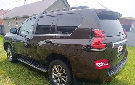 Toyota Land Cruiser Prado 150 рестайлинг 2, 2019 год, 5 450 000 рублей, 4 фотография