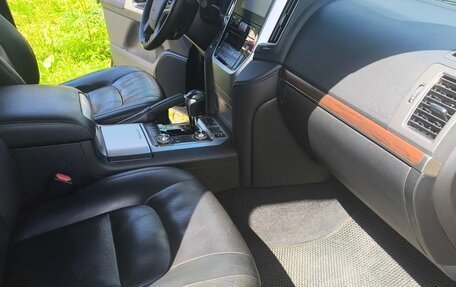 Toyota Land Cruiser 200, 2016 год, 7 000 000 рублей, 9 фотография