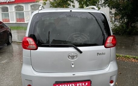 Toyota Porte II, 2005 год, 450 000 рублей, 4 фотография