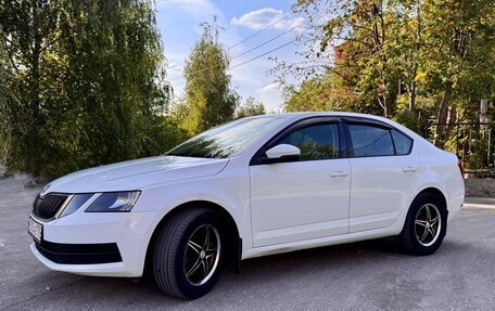 Skoda Octavia, 2017 год, 1 330 000 рублей, 2 фотография