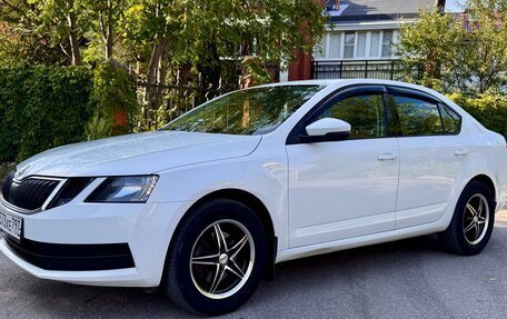 Skoda Octavia, 2017 год, 1 330 000 рублей, 3 фотография