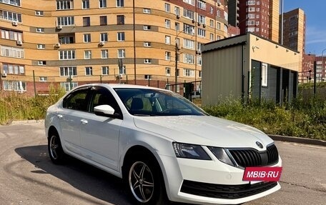 Skoda Octavia, 2017 год, 1 330 000 рублей, 10 фотография