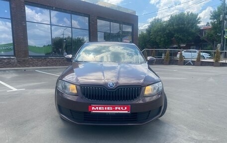 Skoda Octavia, 2014 год, 950 000 рублей, 2 фотография