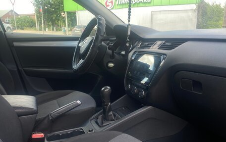 Skoda Octavia, 2014 год, 950 000 рублей, 16 фотография
