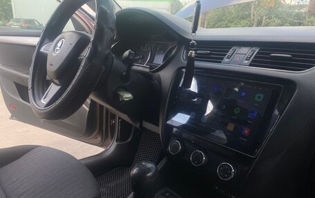 Skoda Octavia, 2014 год, 950 000 рублей, 15 фотография