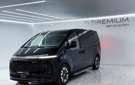 Hyundai Staria, 2022 год, 6 100 000 рублей, 3 фотография