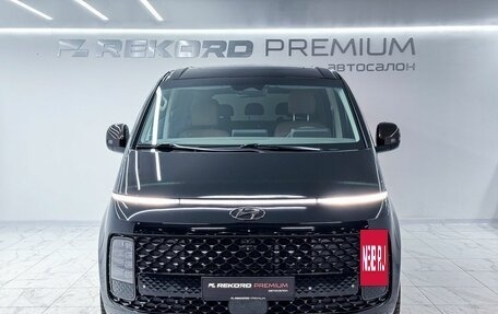 Hyundai Staria, 2022 год, 6 100 000 рублей, 4 фотография