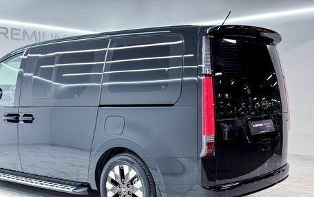 Hyundai Staria, 2022 год, 6 100 000 рублей, 33 фотография