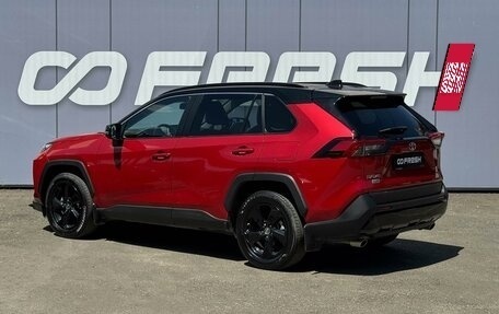 Toyota RAV4, 2021 год, 3 099 000 рублей, 2 фотография