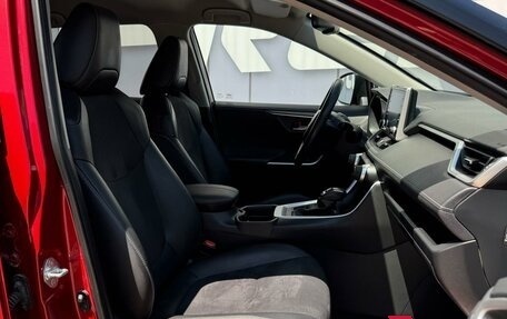 Toyota RAV4, 2021 год, 3 099 000 рублей, 8 фотография