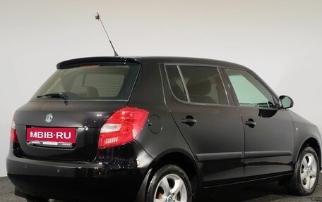 Skoda Fabia II, 2011 год, 750 000 рублей, 5 фотография