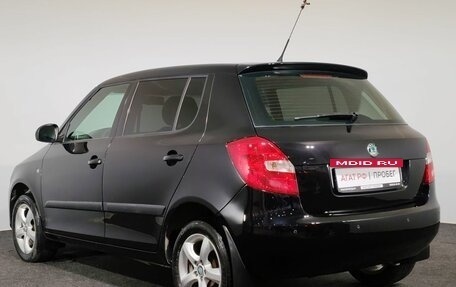 Skoda Fabia II, 2011 год, 750 000 рублей, 7 фотография
