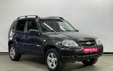 Chevrolet Niva I рестайлинг, 2014 год, 499 000 рублей, 3 фотография