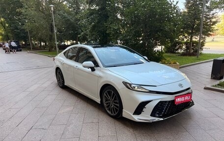 Toyota Camry, 2024 год, 3 700 000 рублей, 1 фотография