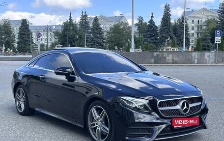 Mercedes-Benz E-Класс, 2017 год, 3 100 000 рублей, 1 фотография