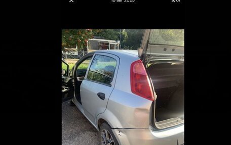 Fiat Punto III Punto Evo рестайлинг, 2006 год, 250 000 рублей, 2 фотография