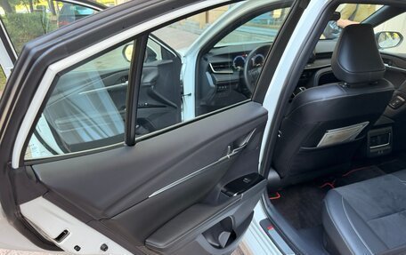 Toyota Camry, 2024 год, 3 700 000 рублей, 11 фотография