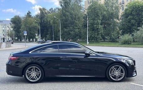 Mercedes-Benz E-Класс, 2017 год, 3 100 000 рублей, 2 фотография