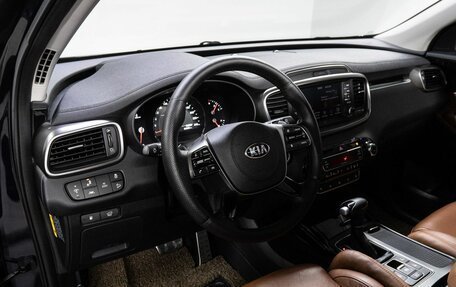 KIA Sorento III Prime рестайлинг, 2019 год, 3 519 000 рублей, 10 фотография
